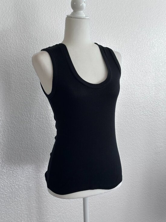 a new day Tops - A New Day Black Ribbed Tank Top Size Medium Stretch Fitted Basic Layering Essent